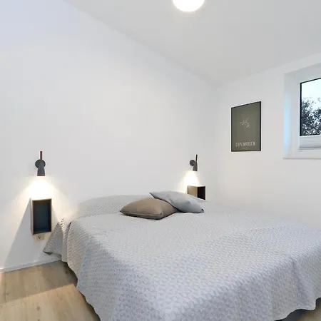 Holiday home 2 Bedroom Cozy In Lembruch-duemmer Lembruch