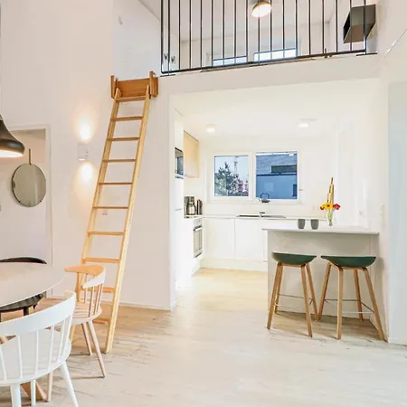 In Lembruch-dmmer With 2 Bedrooms, Sauna&wifi * Lembruch