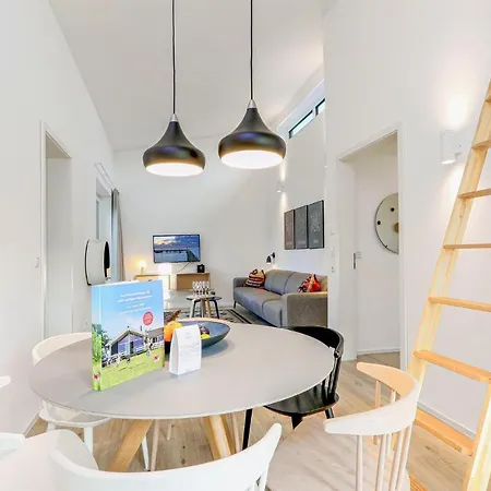 2 Bedroom Cozy In Lembruch-duemmer Lembruch